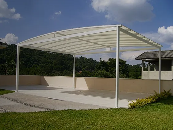 Cobertura instalada em terraço residencial