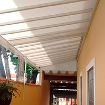 Instalação de Toldo Retrátil em São Vicente